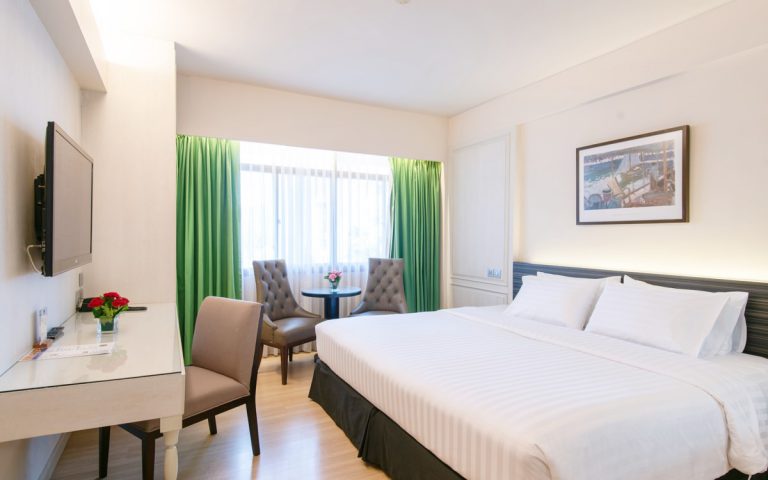 Premier Room