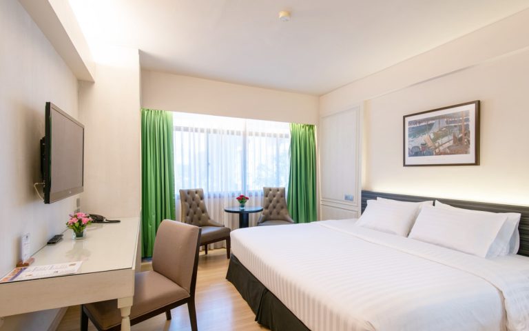 Premier Room