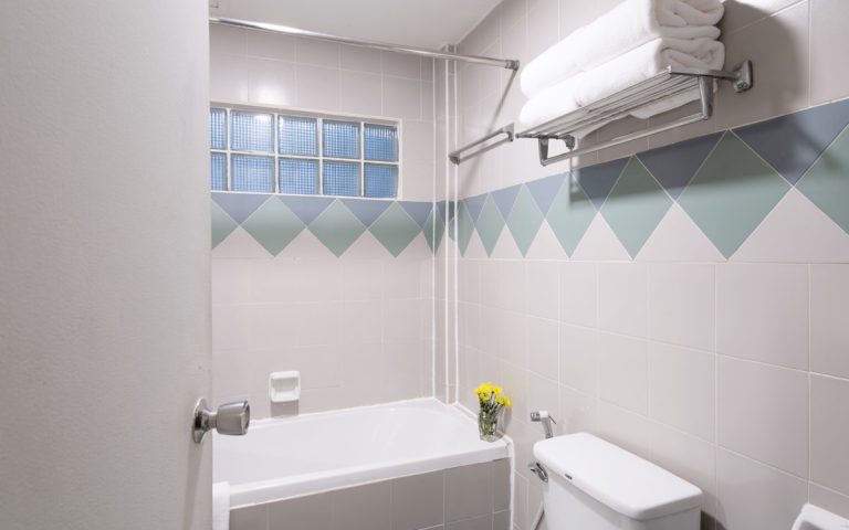 2 Bedroom
